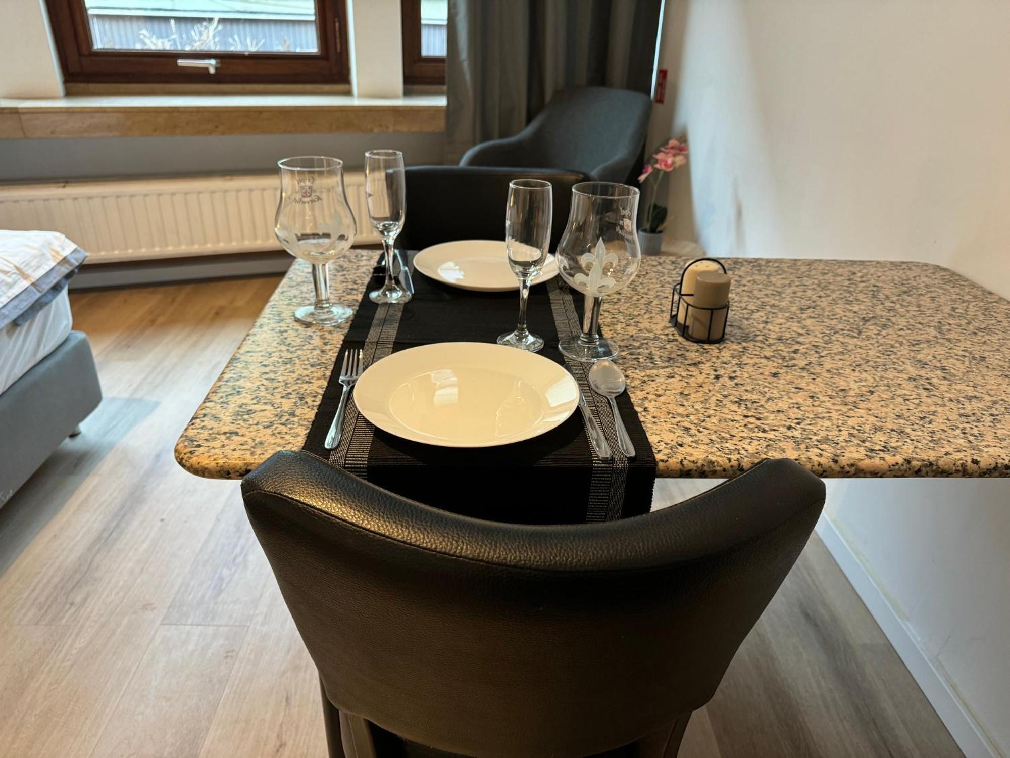 Two Bedroom Loft In The City Center By The Meir Antwerpen Buitenkant foto